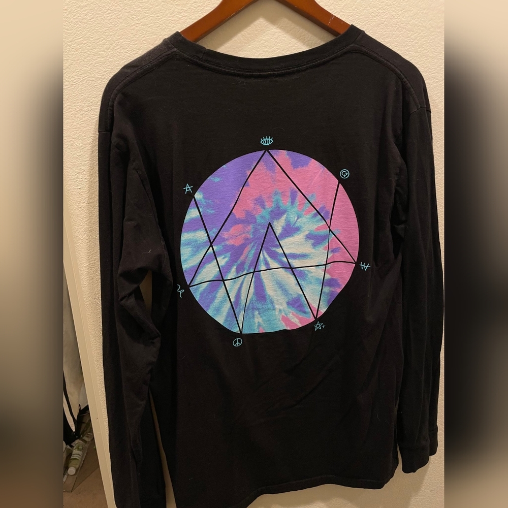 FMUOASL Alison wonderland long sleeve tee